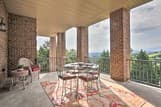 Mountain-View Apartment Near Pigeon Forge Parkway!