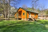 'Just Fur Relaxin' Sevierville Cabin w/ Hot Tub!