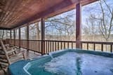 Peaceful Sevierville Cabin w/ Hot Tub & Grill