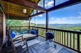 Elegant Beech Mountain Home w/ Mountain Views