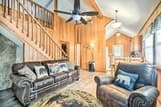 Peaceful Sevierville Cabin w/ Hot Tub & Fire Pit!