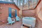 Cozy Sevierville Cabin w/ Private Hot Tub + Deck